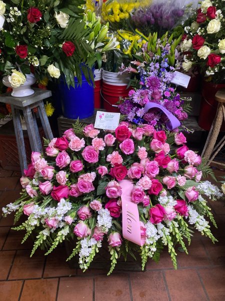 A 5 Star Customer Reviewed Flower Arrangement Designed by Salvy the Florist in Lynn, MA A 5 Star Customer Reviewed Flower Arrangement Designed by Salvy the Florist in Lynn, MA