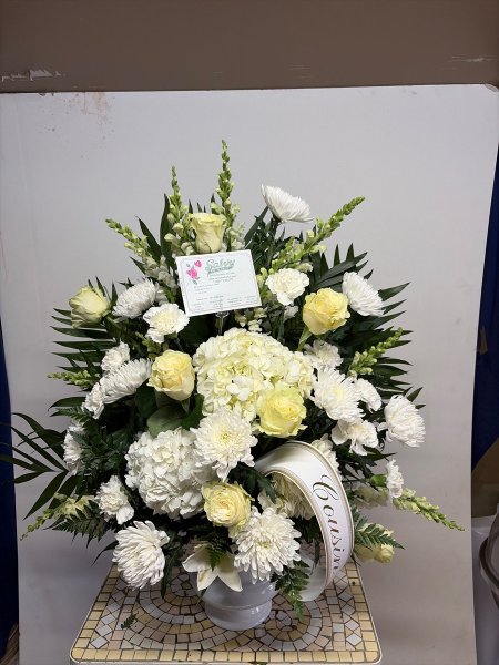 A 5 Star Customer Reviewed Flower Arrangement Designed by Salvy the Florist in Lynn, MA