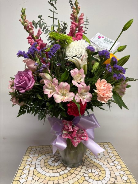 A 5 Star Customer Reviewed Flower Arrangement Designed by Salvy the Florist in Lynn, MA A 5 Star Customer Reviewed Flower Arrangement Designed by Salvy the Florist in Lynn, MA