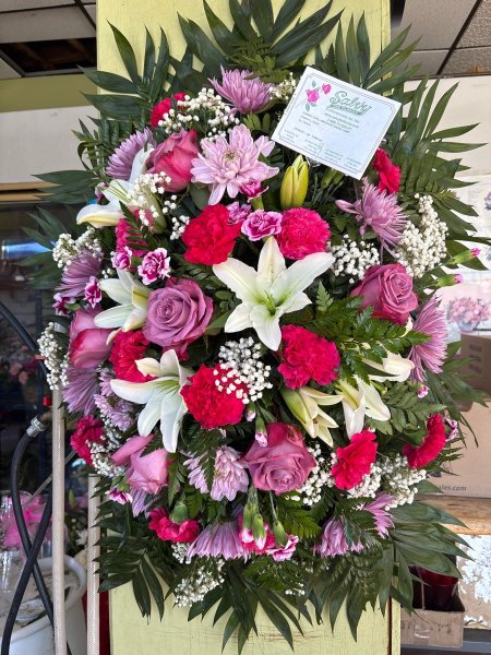 A 5 Star Customer Reviewed Flower Arrangement Designed by Salvy the Florist in Lynn, MA