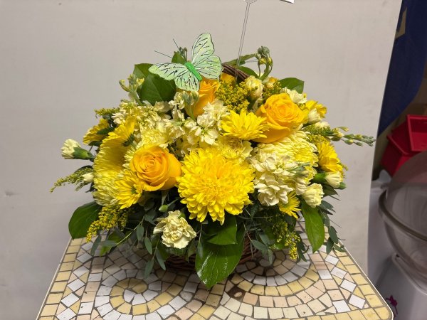 A 5 Star Customer Reviewed Flower Arrangement Designed by Salvy the Florist in Lynn, MA A 5 Star Customer Reviewed Flower Arrangement Designed by Salvy the Florist in Lynn, MA