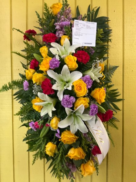 A 5 Star Customer Reviewed Flower Arrangement Designed by Salvy the Florist in Lynn, MA A 5 Star Customer Reviewed Flower Arrangement Designed by Salvy the Florist in Lynn, MA