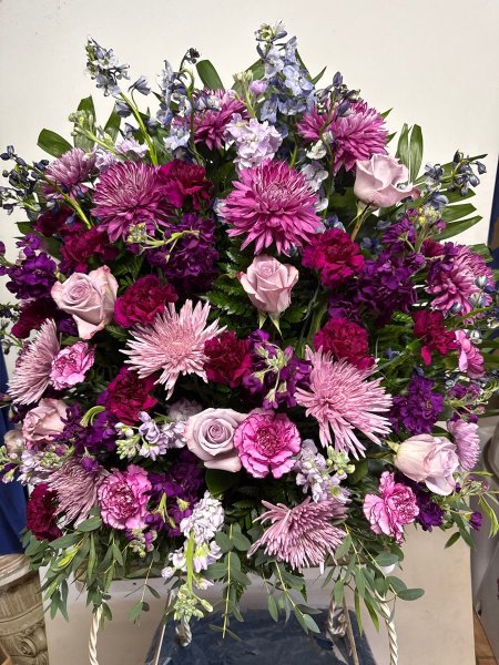 A 5 Star Customer Reviewed Flower Arrangement Designed by Salvy the Florist in Lynn, MA A 5 Star Customer Reviewed Flower Arrangement Designed by Salvy the Florist in Lynn, MA