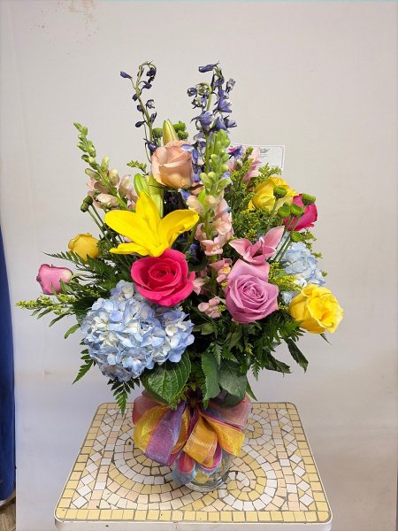 A 5 Star Customer Reviewed Flower Arrangement Designed by Salvy the Florist in Lynn, MA A 5 Star Customer Reviewed Flower Arrangement Designed by Salvy the Florist in Lynn, MA