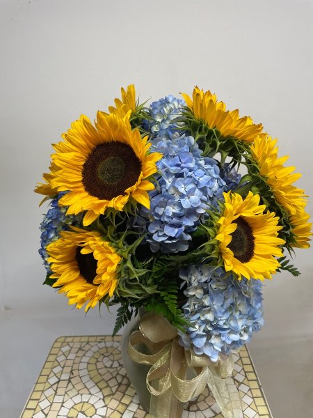 A 5 Star Customer Reviewed Flower Arrangement Designed by Salvy the Florist in Lynn, MA