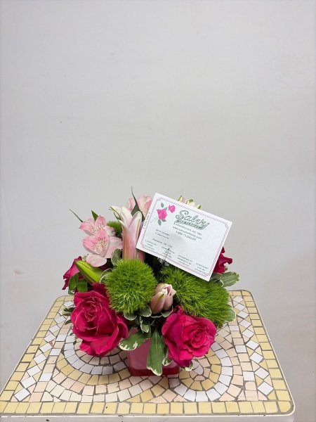 A 4 Star Customer Reviewed Flower Arrangement Designed by Salvy the Florist in Lynn, MA A 4 Star Customer Reviewed Flower Arrangement Designed by Salvy the Florist in Lynn, MA