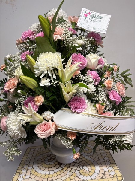 A 4 Star Customer Reviewed Flower Arrangement Designed by Salvy the Florist in Lynn, MA