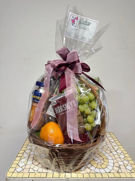 A 5 Star Customer Reviewed Flower Arrangement Designed by Salvy the Florist in Lynn, MA A 5 Star Customer Reviewed Flower Arrangement Designed by Salvy the Florist in Lynn, MA