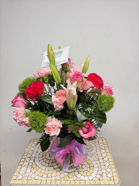 A 5 Star Customer Reviewed Flower Arrangement Designed by Salvy the Florist in Lynn, MA A 5 Star Customer Reviewed Flower Arrangement Designed by Salvy the Florist in Lynn, MA