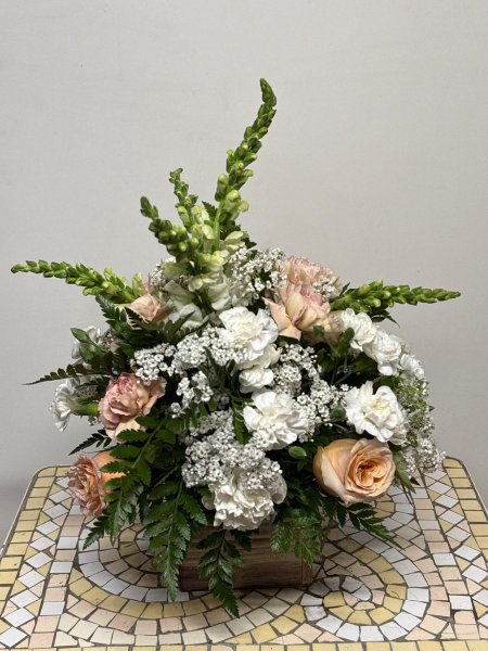 A 5 Star Customer Reviewed Flower Arrangement Designed by Salvy the Florist in Lynn, MA A 5 Star Customer Reviewed Flower Arrangement Designed by Salvy the Florist in Lynn, MA
