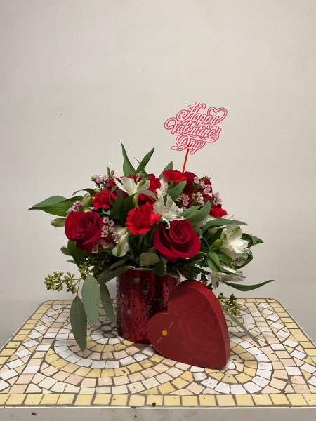 A 5 Star Customer Reviewed Flower Arrangement Designed by Salvy the Florist in Lynn, MA