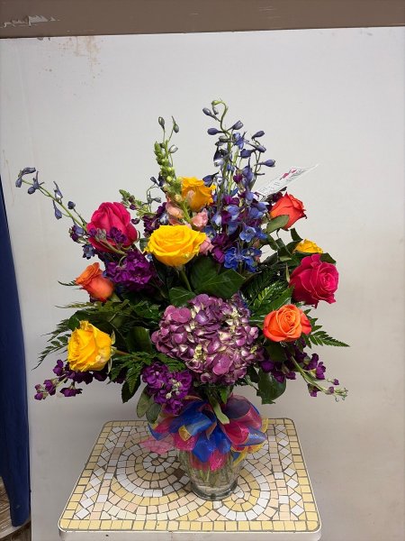 A 3 Star Customer Reviewed Flower Arrangement Designed by Salvy the Florist in Lynn, MA A 3 Star Customer Reviewed Flower Arrangement Designed by Salvy the Florist in Lynn, MA