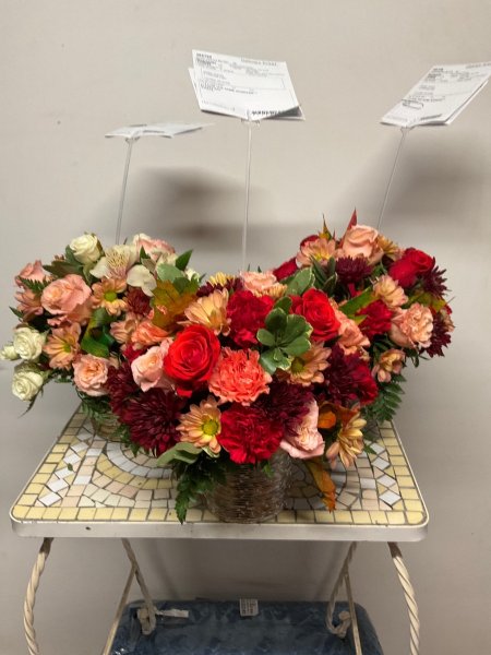 A 5 Star Customer Reviewed Flower Arrangement Designed by Salvy the Florist in Lynn, MA A 5 Star Customer Reviewed Flower Arrangement Designed by Salvy the Florist in Lynn, MA