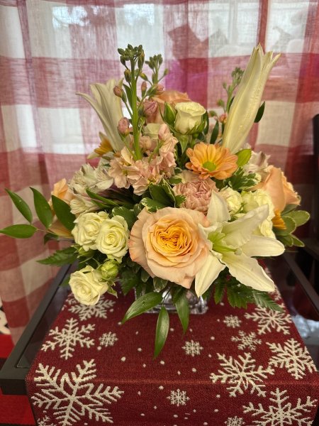 A 5 Star Customer Reviewed Flower Arrangement Designed by Salvy the Florist in Lynn, MA A 5 Star Customer Reviewed Flower Arrangement Designed by Salvy the Florist in Lynn, MA