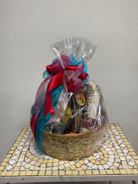 A 5 Star Customer Reviewed Flower Arrangement Designed by Salvy the Florist in Lynn, MA