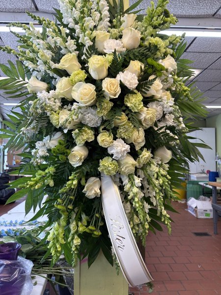 A 5 Star Customer Reviewed Flower Arrangement Designed by Salvy the Florist in Lynn, MA A 5 Star Customer Reviewed Flower Arrangement Designed by Salvy the Florist in Lynn, MA