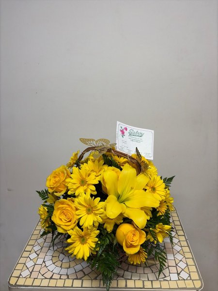 A 5 Star Customer Reviewed Flower Arrangement Designed by Salvy the Florist in Lynn, MA