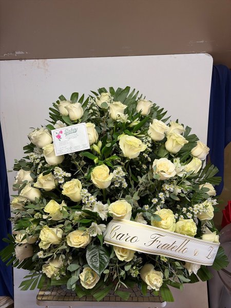 A 5 Star Customer Reviewed Flower Arrangement Designed by Salvy the Florist in Lynn, MA A 5 Star Customer Reviewed Flower Arrangement Designed by Salvy the Florist in Lynn, MA