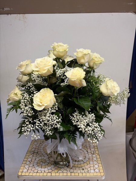 A 5 Star Customer Reviewed Flower Arrangement Designed by Salvy the Florist in Lynn, MA A 5 Star Customer Reviewed Flower Arrangement Designed by Salvy the Florist in Lynn, MA