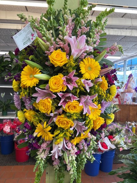 A 5 Star Customer Reviewed Flower Arrangement Designed by Salvy the Florist in Lynn, MA