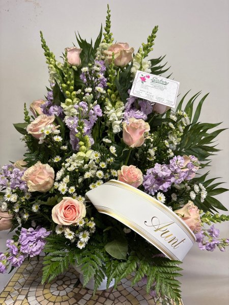 A 5 Star Customer Reviewed Flower Arrangement Designed by Salvy the Florist in Lynn, MA A 5 Star Customer Reviewed Flower Arrangement Designed by Salvy the Florist in Lynn, MA