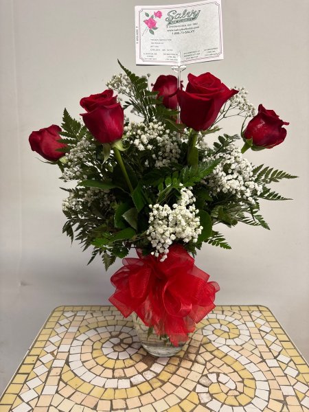 A 5 Star Customer Reviewed Flower Arrangement Designed by Salvy the Florist in Lynn, MA A 5 Star Customer Reviewed Flower Arrangement Designed by Salvy the Florist in Lynn, MA