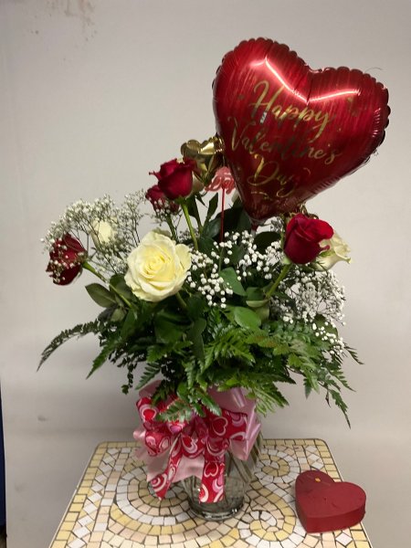 A 5 Star Customer Reviewed Flower Arrangement Designed by Salvy the Florist in Lynn, MA