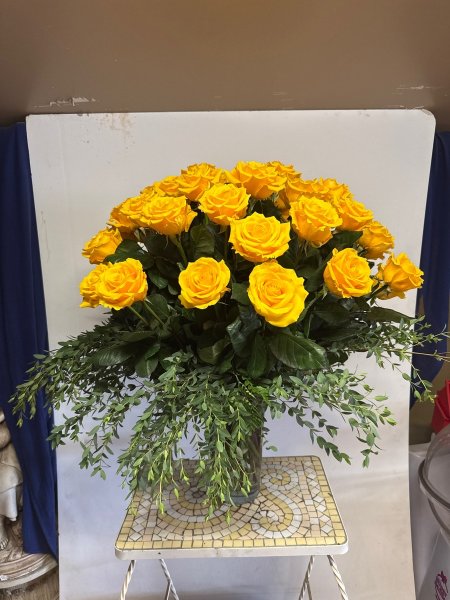 A 5 Star Customer Reviewed Flower Arrangement Designed by Salvy the Florist in Lynn, MA A 5 Star Customer Reviewed Flower Arrangement Designed by Salvy the Florist in Lynn, MA