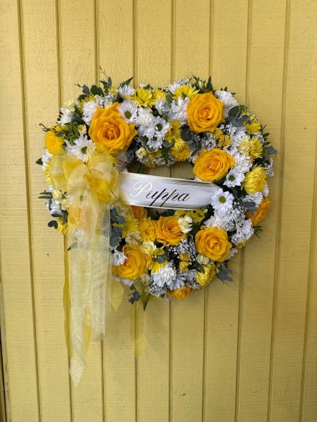 A 5 Star Customer Reviewed Flower Arrangement Designed by Salvy the Florist in Lynn, MA A 5 Star Customer Reviewed Flower Arrangement Designed by Salvy the Florist in Lynn, MA