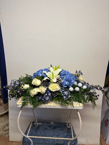 A 5 Star Customer Reviewed Flower Arrangement Designed by Salvy the Florist in Lynn, MA A 5 Star Customer Reviewed Flower Arrangement Designed by Salvy the Florist in Lynn, MA
