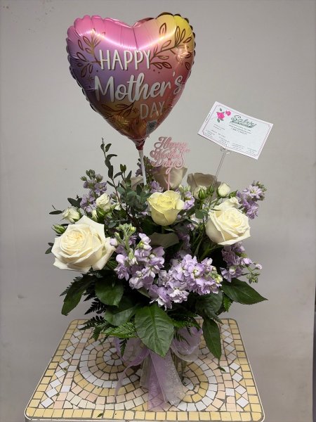 A 5 Star Customer Reviewed Flower Arrangement Designed by Salvy the Florist in Lynn, MA A 5 Star Customer Reviewed Flower Arrangement Designed by Salvy the Florist in Lynn, MA