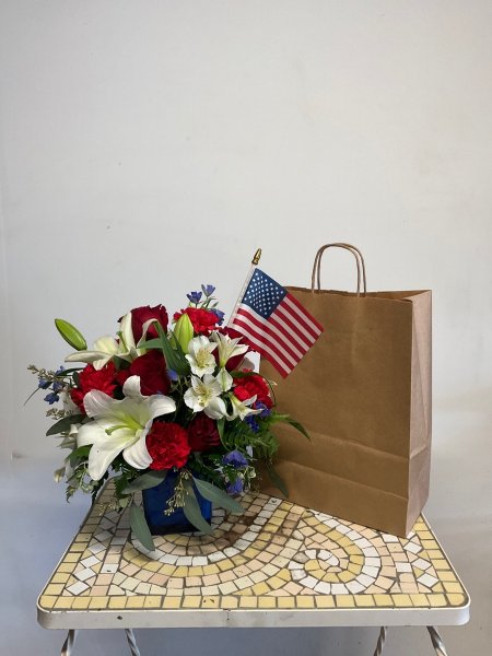 A 5 Star Customer Reviewed Flower Arrangement Designed by Salvy the Florist in Lynn, MA