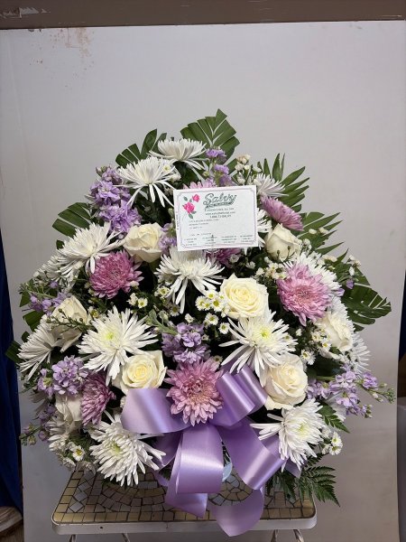 A 5 Star Customer Reviewed Flower Arrangement Designed by Salvy the Florist in Lynn, MA A 5 Star Customer Reviewed Flower Arrangement Designed by Salvy the Florist in Lynn, MA