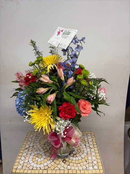 A 5 Star Customer Reviewed Flower Arrangement Designed by Salvy the Florist in Lynn, MA A 5 Star Customer Reviewed Flower Arrangement Designed by Salvy the Florist in Lynn, MA