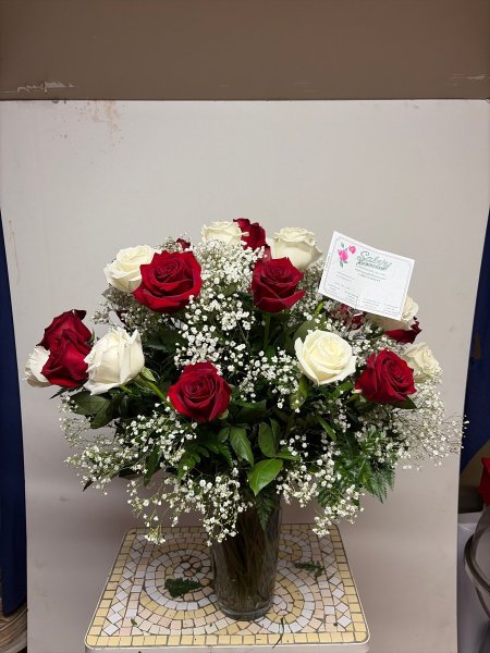 A 5 Star Customer Reviewed Flower Arrangement Designed by Salvy the Florist in Lynn, MA