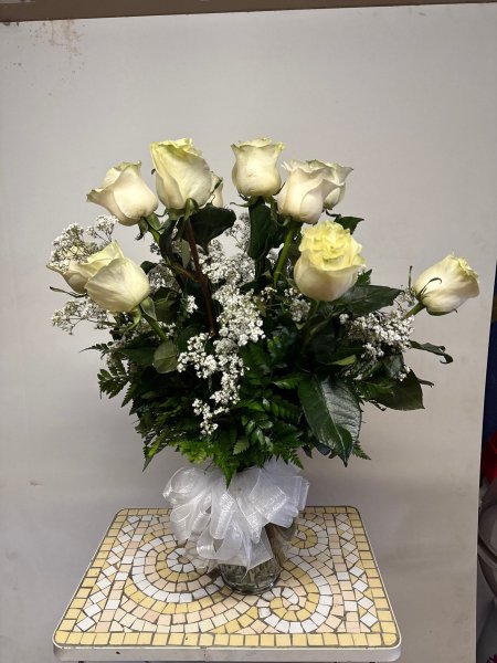 A 5 Star Customer Reviewed Flower Arrangement Designed by Salvy the Florist in Lynn, MA A 5 Star Customer Reviewed Flower Arrangement Designed by Salvy the Florist in Lynn, MA