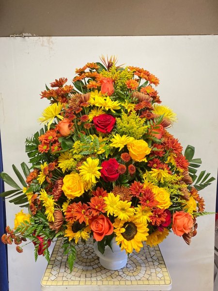 A 5 Star Customer Reviewed Flower Arrangement Designed by Salvy the Florist in Lynn, MA A 5 Star Customer Reviewed Flower Arrangement Designed by Salvy the Florist in Lynn, MA