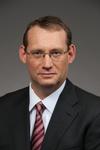 Picture of surgeon Stephen J. Kelly, M.D.