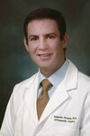 Picture of surgeon Alejandro Posada, M.D.