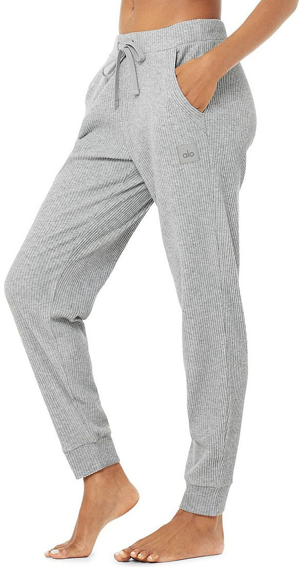 Alo Yoga Muse Sweatpant - Women's | Altitude Sports