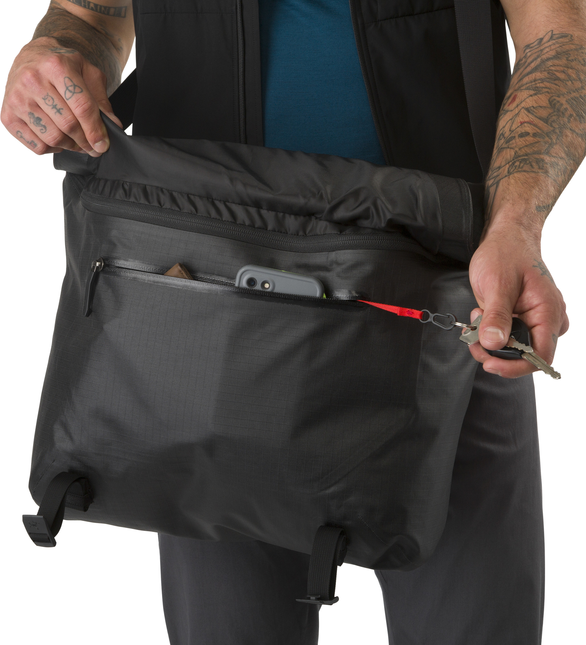 Arc'teryx Granville 16 Courier Bag | Altitude Sports
