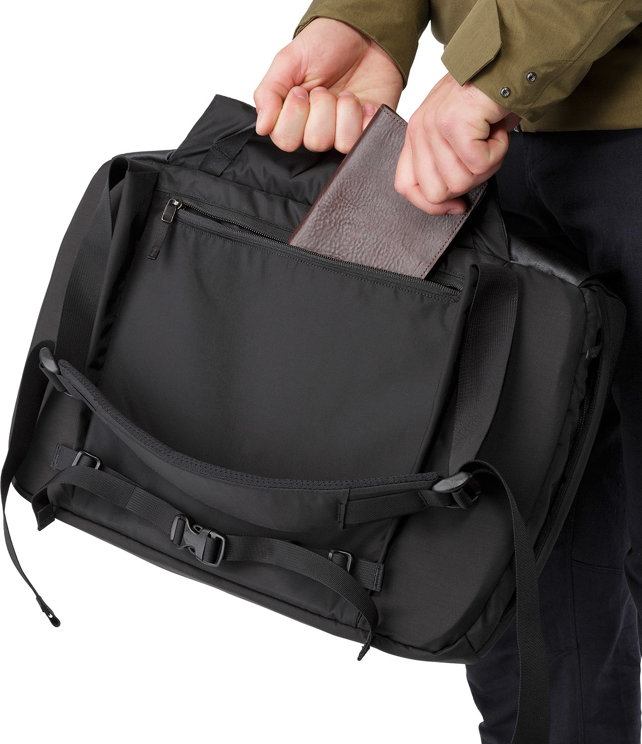 Arc'teryx Fyx 13 Messenger Bag - Unisex | Altitude Sports