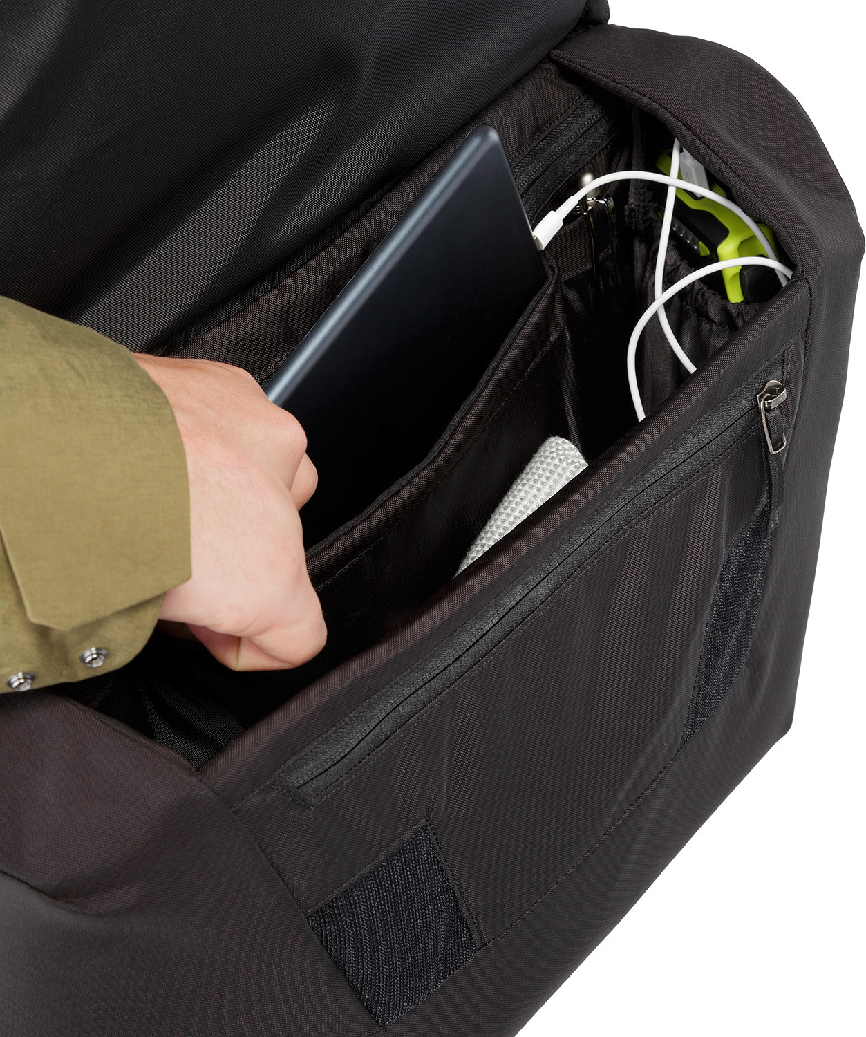 【希少/廃盤/美品】ARC'TERYX Fyx13 Messenger Bag ARC'TERYX（アークテリクス） 並行輸入品 fyx 13 messenger black