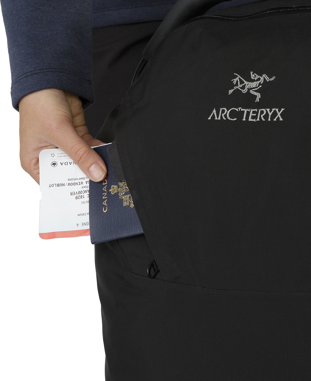 Arc'teryx V80 Rolling Duffle | Altitude Sports