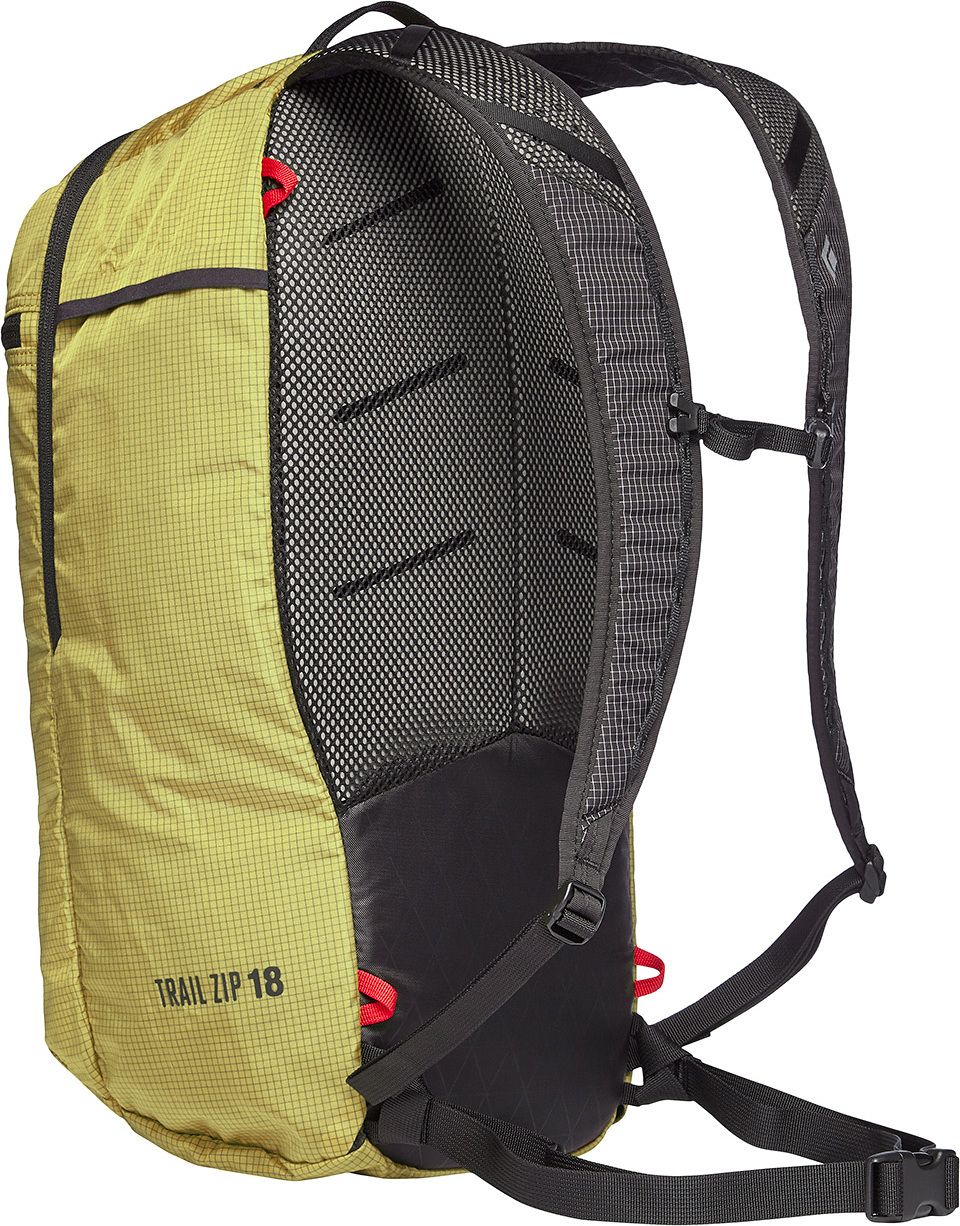 Black Diamond Trail Zip Backpack 18L | Altitude Sports