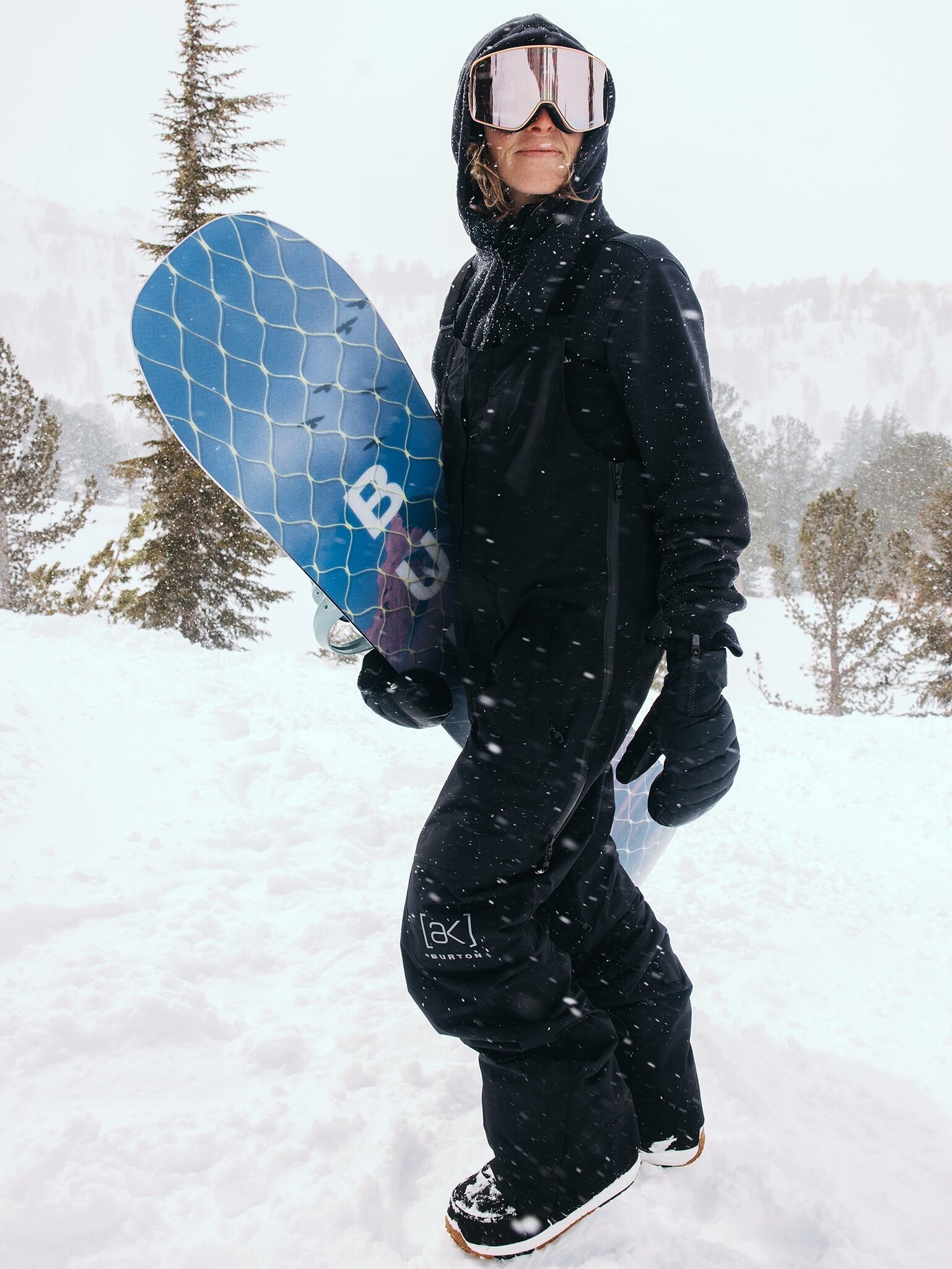 Burton [Ak] Gore-Tex 2L Kimmy Bib Pant - Women's | Altitude Sports