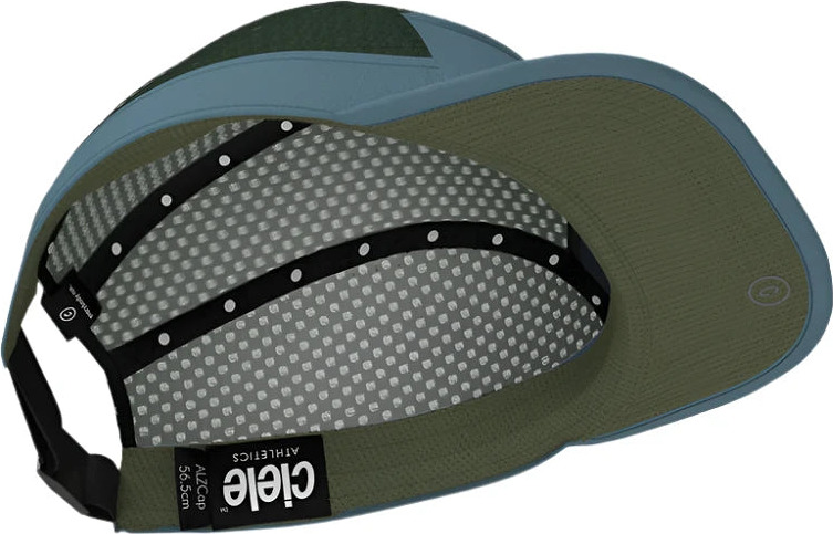 『I SHOU+ A+ THE WORLD QUIE+LY』CapsLack Ciele AlzCap Carbon Iconic VC Cap - Unisex | Altitude Sports