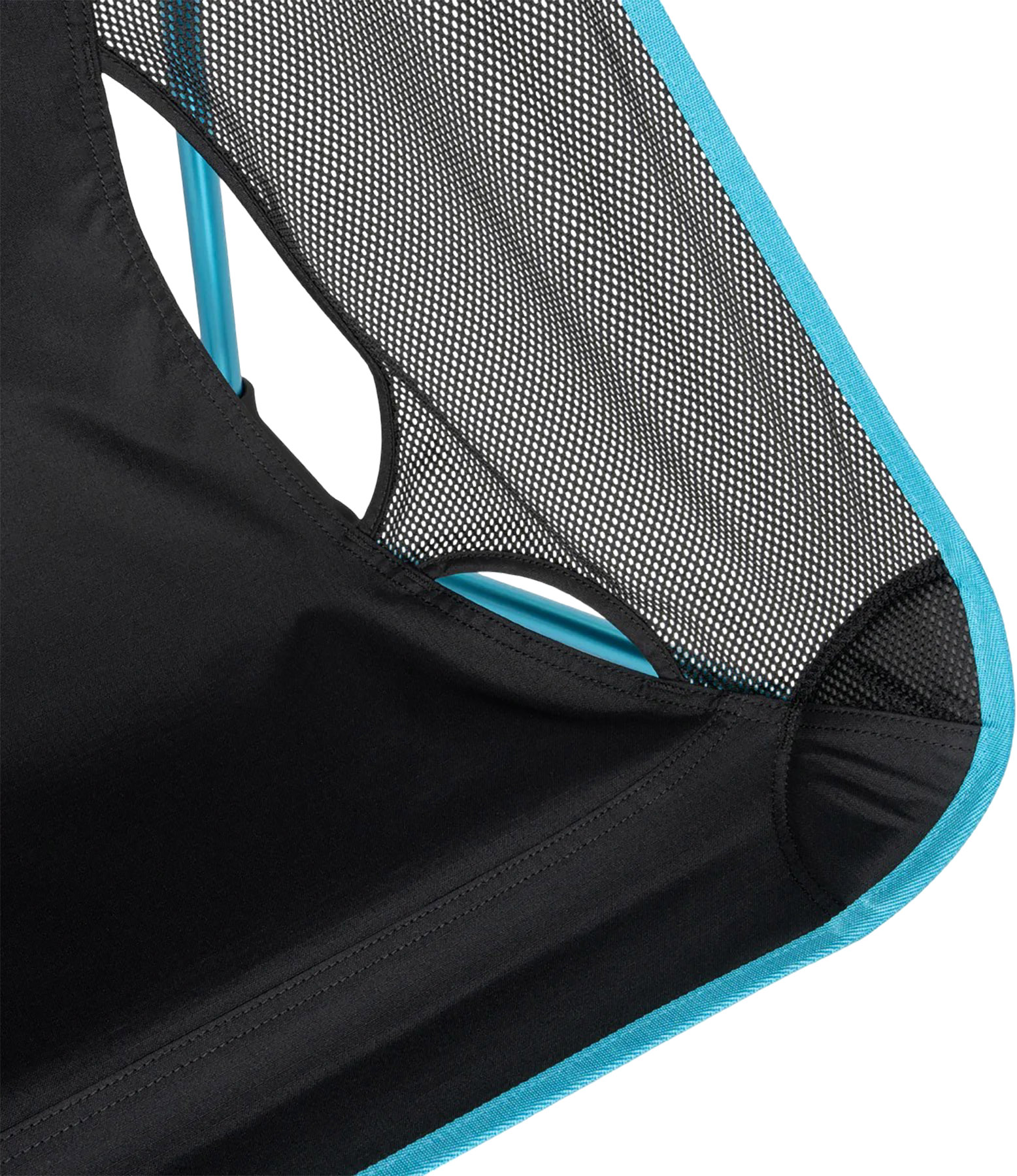Helinox Beach Chair (re) | Altitude Sports