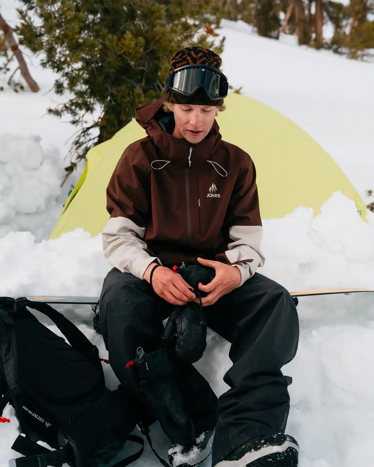 Jones Snowboards MTN Surf Recycled Jacket - Men's | Altitude Sports