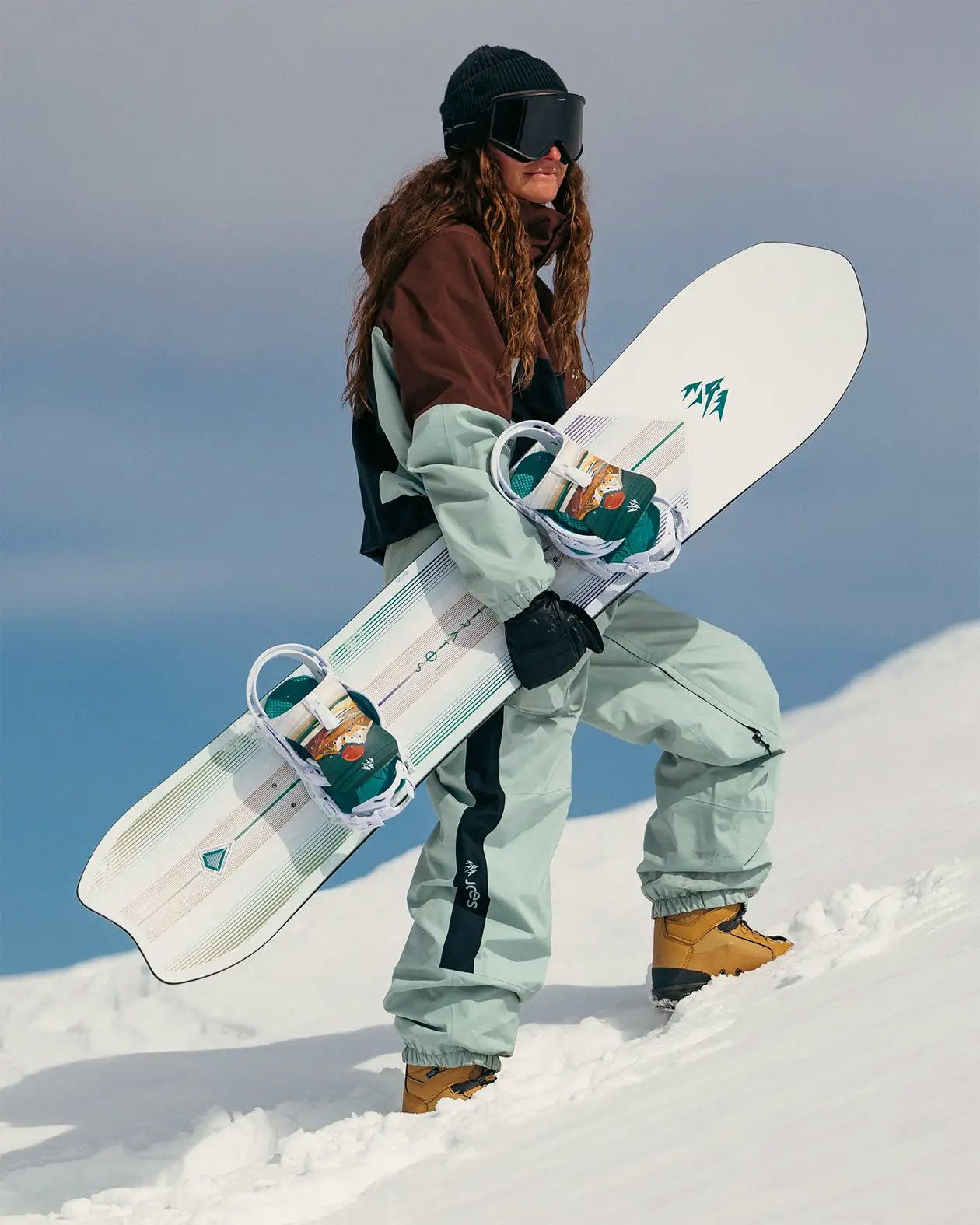 Jones Snowboards Stratos Snowboard - Women's | Altitude Sports